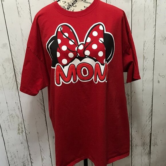 Disney Mom Minnie Mouse red t-shirt in XL, 100% cotton and great condition - Picture 1 of 8